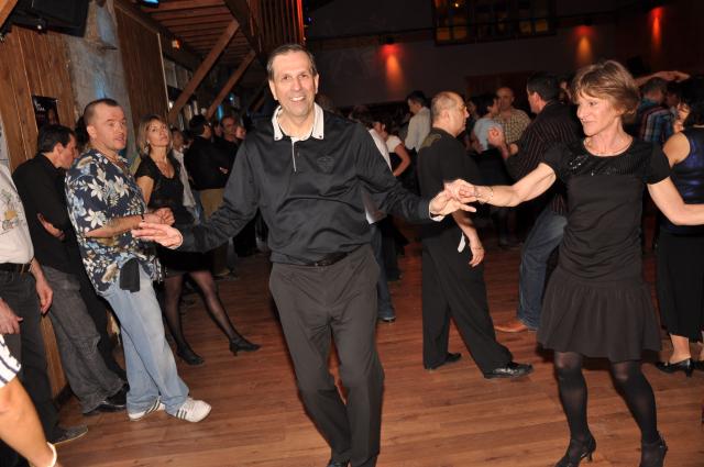 min 2010 04 04 station danse 256